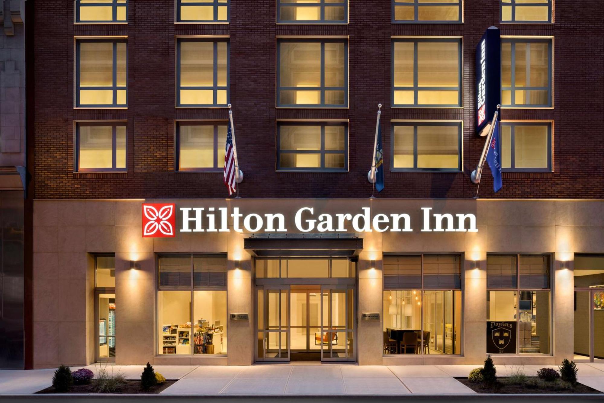 Hilton Garden Inn New York Times Square South Zewnętrze zdjęcie